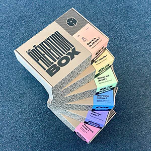 différentes Prévention Box superposées en spirale