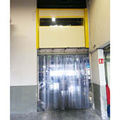 Barrière écluse de sécurité basculante