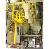 Accès sur citernes et conteneurs