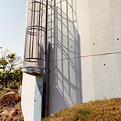 Condamnation d'accès pour échelle à crinoline