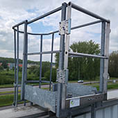 Coutier Industrie _ Portillon pour sortie supérieure d'échelle PORTILLONACI 46-58