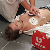 SSPT Formation _ Formation secourisme : Alerter, Masser, Défibriller (AMD) AMD