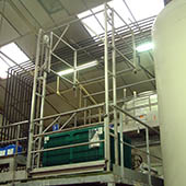 Barrière écluse de sécurité coulissante